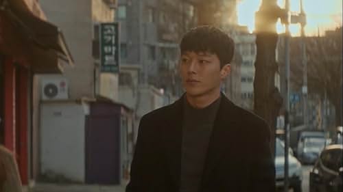 Jang Ki-yong in New Tenant (2019)