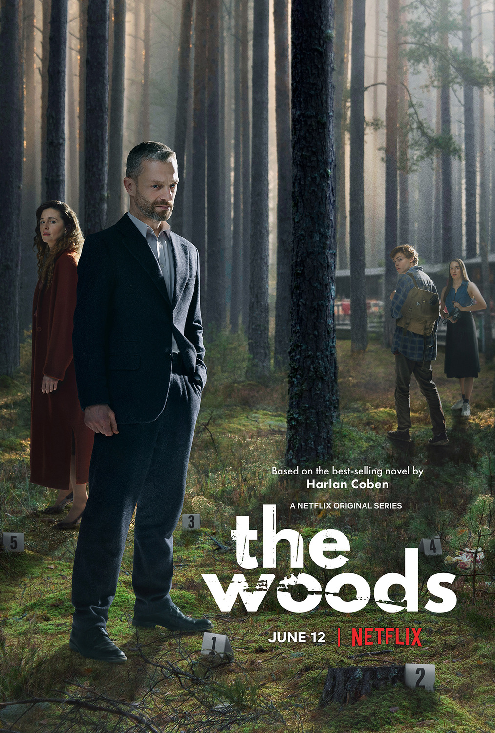 Grzegorz Damiecki, Agnieszka Grochowska, Wiktoria Filus, and Hubert Milkowski in The Woods (2020)