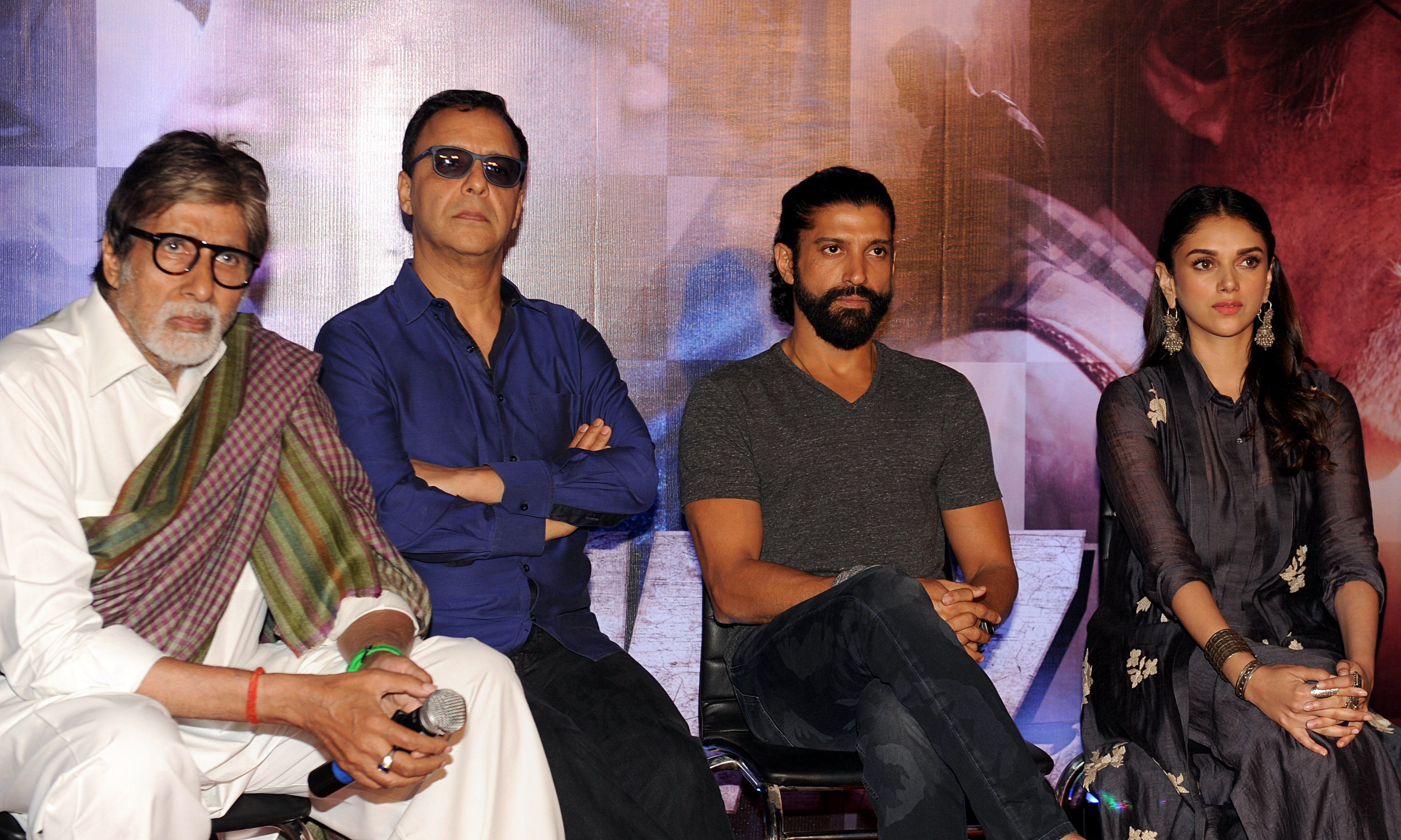 Amitabh Bachchan, Vidhu Vinod Chopra, Farhan Akhtar, Bejoy Nambiar, and Aditi Rao Hydari at an event for Wazir (2016)