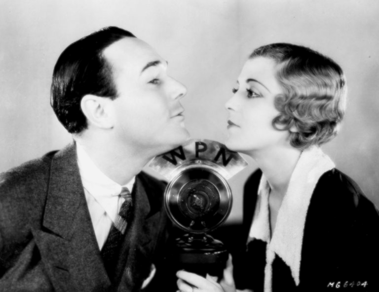 Mary Doran and William Haines in Remote Control (1930)