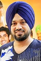 Gurpreet Ghuggi at an event for Breakaway (2011)