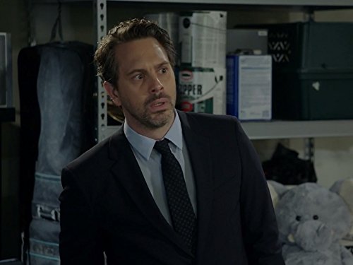 Thomas Sadoski in Life in Pieces (2015)