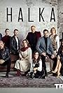 Nazan Kesal, Burak Sergen, Ahmet Mümtaz Taylan, Funda Ilhan, Umut Karadag, Serhat Midyat, Serkan Çayoglu, Kaan Yildirim, Hande Erçel, Hazal Subasi, and Dilan Telkok in Halka (2019)