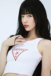 Primary photo for Bae Suzy