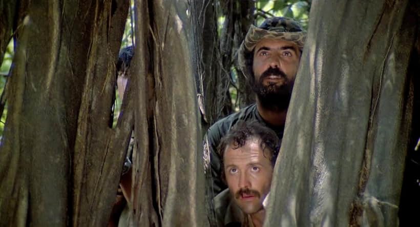 Salvatore Basile and Robert Kerman in Cannibal Holocaust (1980)