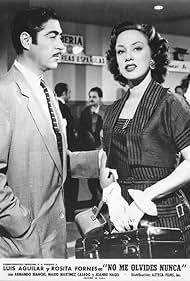 Luis Aguilar and Rosita Fornés in No me olvides nunca (1956)