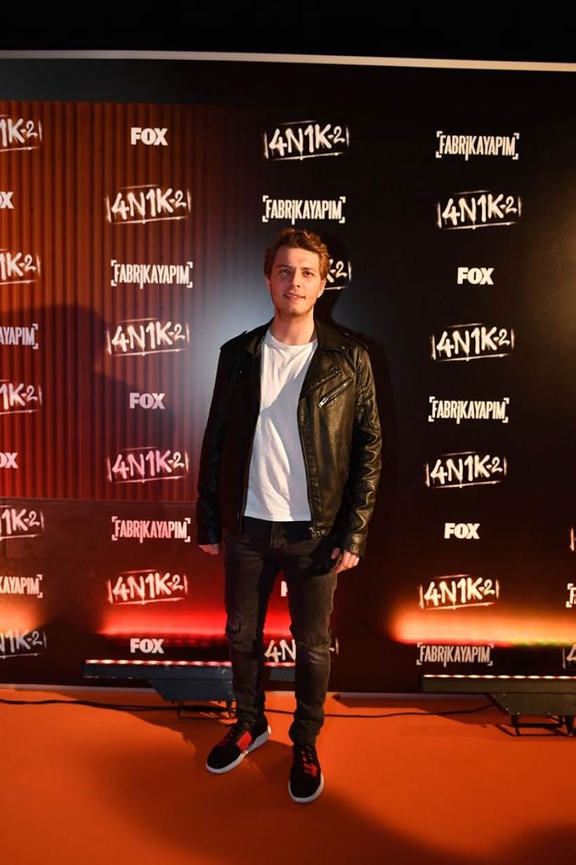 Burak Tozkoparan at an event for 4N1K 2 (2018)