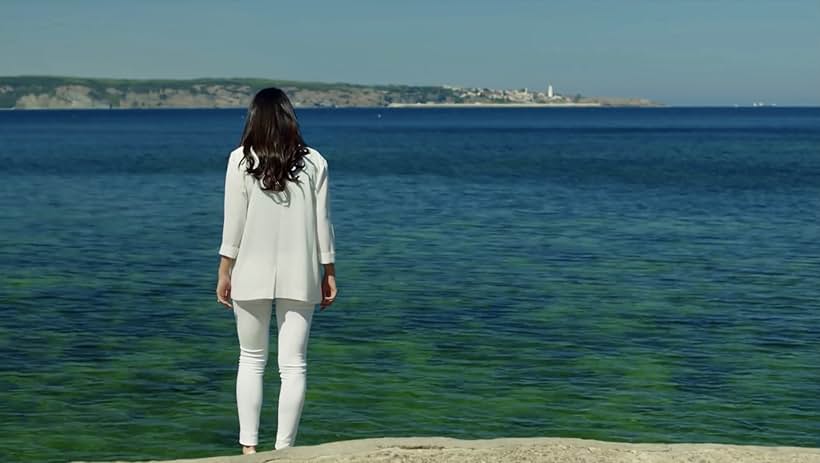 Hazal Filiz Küçükköse in Rüya (2017)