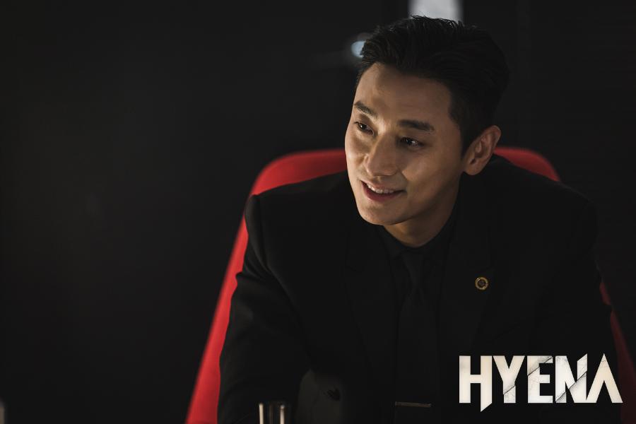 Ju Ji-hoon in Hyena (2020)