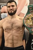 Artur Beterbiev