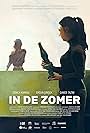 Gamze Tazim and Gonca Karasu in In de Zomer (2018)