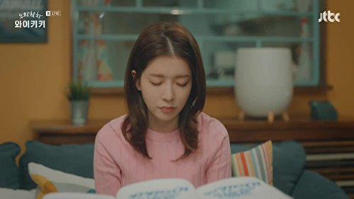 Jung In-sun in Welcome to Waikiki (2018)