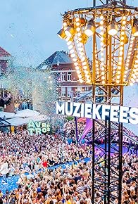 Primary photo for Muziekfeest op het Plein (Eindhoven) (1/2)