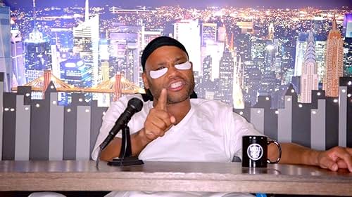 Anthony Anderson in Middle of the Night Show (2015)