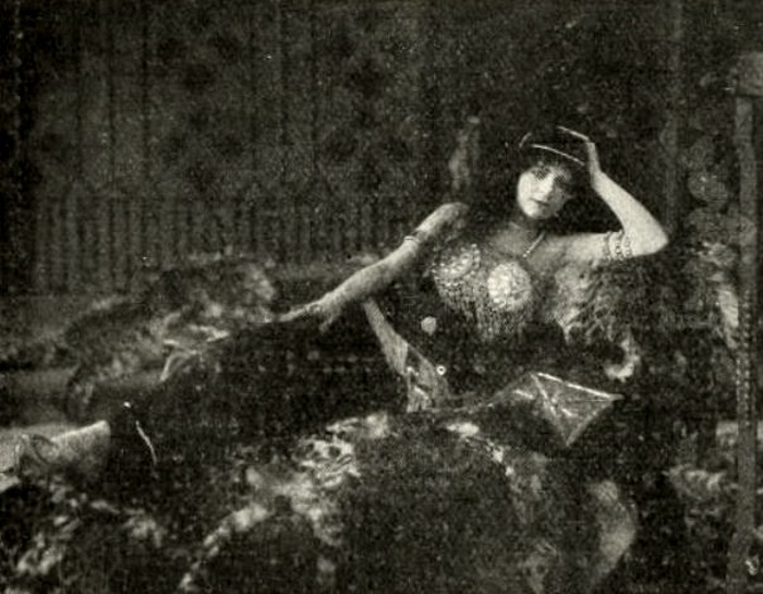 Marguerite Snow in Joseph in the Land of Egypt (1914)