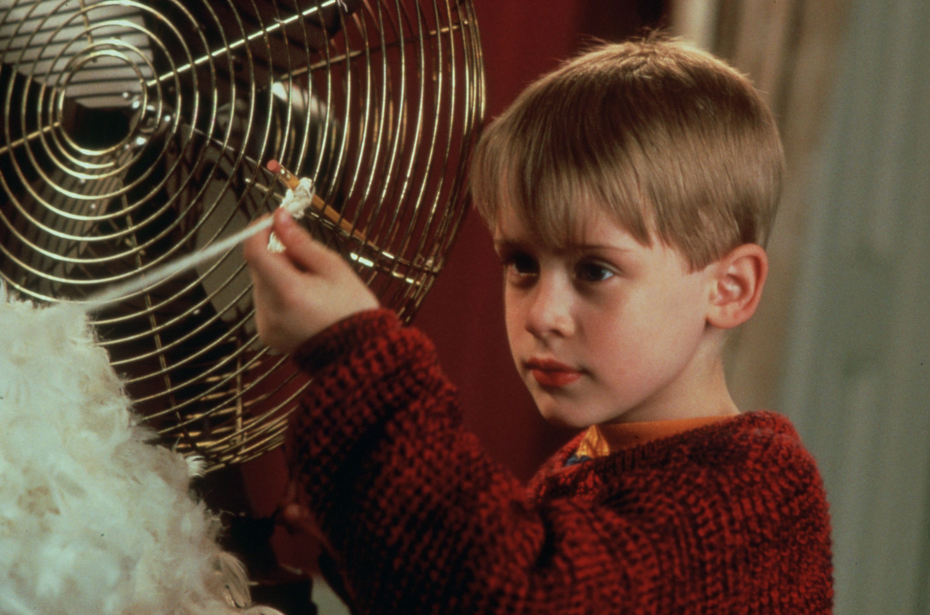 Macaulay Culkin in Home Alone (1990)