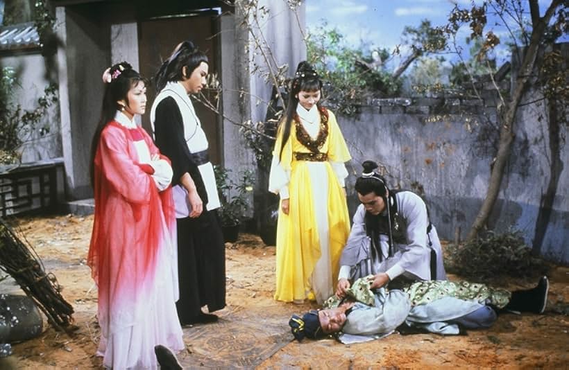 Adam Cheng, Angie Chiu, Man-Tat Ng, and Miu-si Ko in Chor Lauheung (1979)