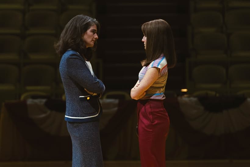 Gaby Hoffmann and Hadley Robinson in Winning Time: The Rise of the Lakers Dynasty (2022)