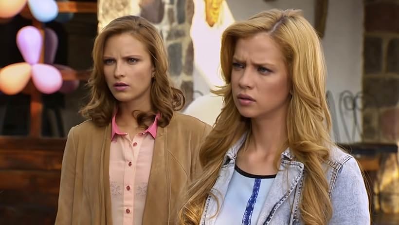 Paulette Hernandez and Carolina Miranda in Las Bravo (2014)