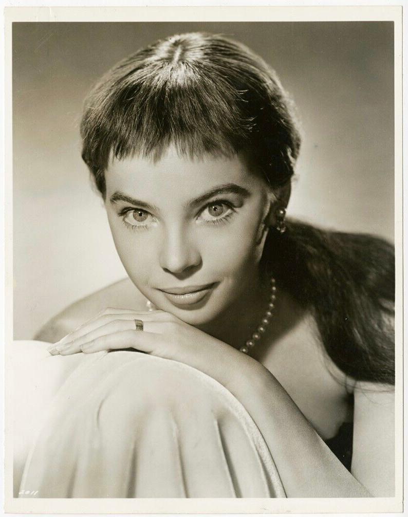 Leslie Caron in Lili (1953)