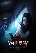 White Day: A Labyrinth Named School (2017)