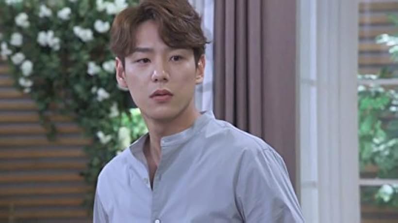 Kwak Si-yang in Second to Last Love (2016)