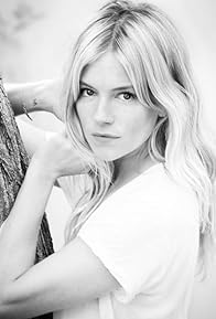 Primary photo for Sienna Miller