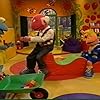 Justin Fletcher, Sally Preisig, Sinead Rushe, Bob Golding, Colleen Daley, C.H. Beck, Simon Grover, Jenny Hutchinson, Alan Riley, and Samantha Dodd in Tweenies (1999)