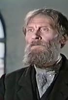 Vladimir Solovyov in Neobyknovennoye leto (1957)