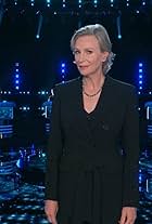 Jane Lynch in Weakest Link (2020)