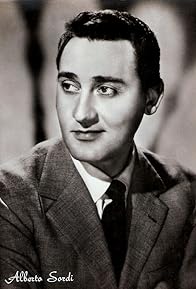 Primary photo for Alberto Sordi