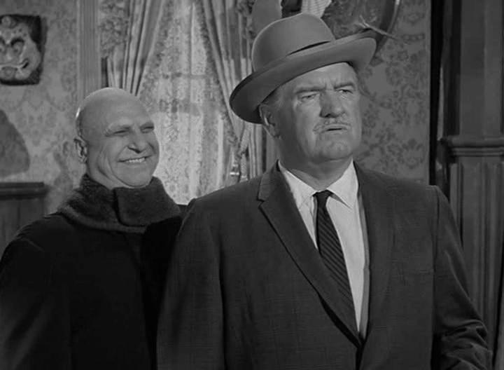 Jackie Coogan and Barry Kelley in The Addams Family Meets a Beatnik (1965)