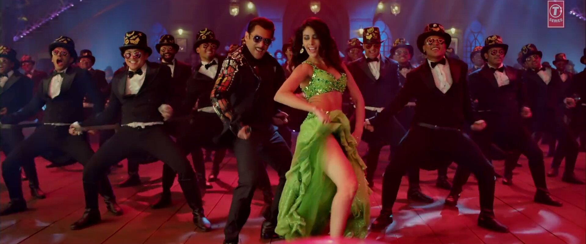 Salman Khan, Prabhu Deva, and Warina Hussain in Badshah & Kamaal Khan & Mamta Sharma: Munna Badnaam Hua (2019)