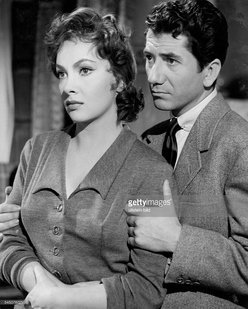 Daniel Gélin and Gina Lollobrigida in Woman of Rome (1954)