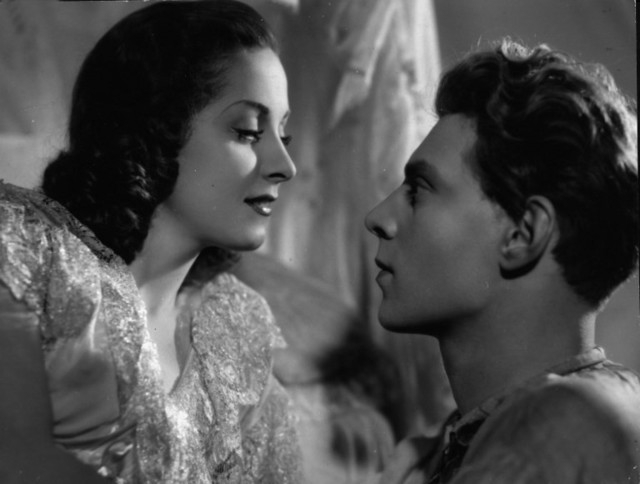 Jean-Pierre Aumont and Danielle Darrieux in Tarass Boulba (1936)