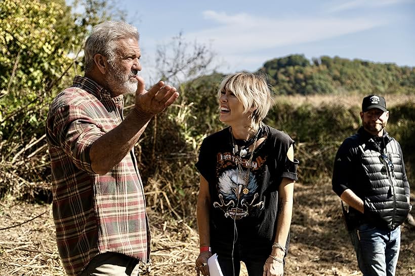 Mel Gibson and Nadine Crocker in Desperation Road (2023)