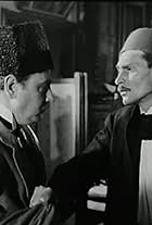 Hakki Haktan and Asim Nipton in Düsman Yollari Kesti (1959)