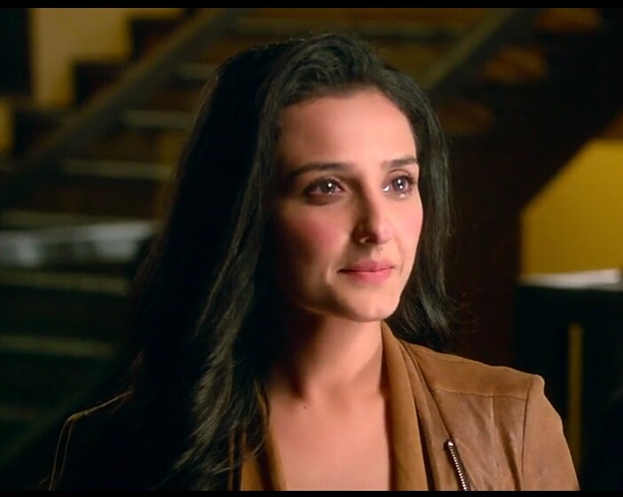 Momal Sheikh in Happy Bhaag Jayegi (2016)