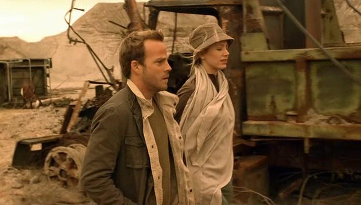 Mira Sorvino and Stephen Dorff in Covert One: The Hades Factor (2006)