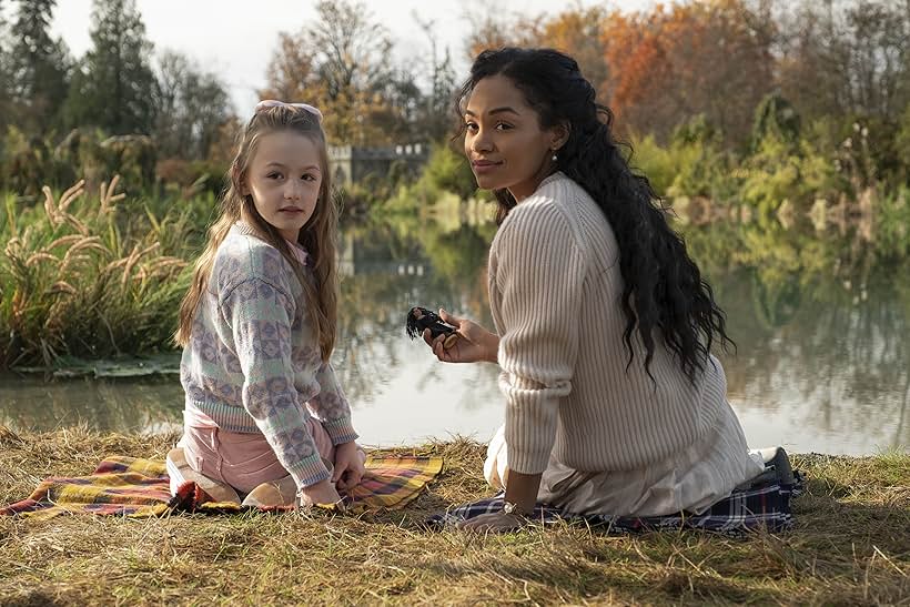 Tahirah Sharif and Amelie Bea Smith in The Haunting of Bly Manor (2020)