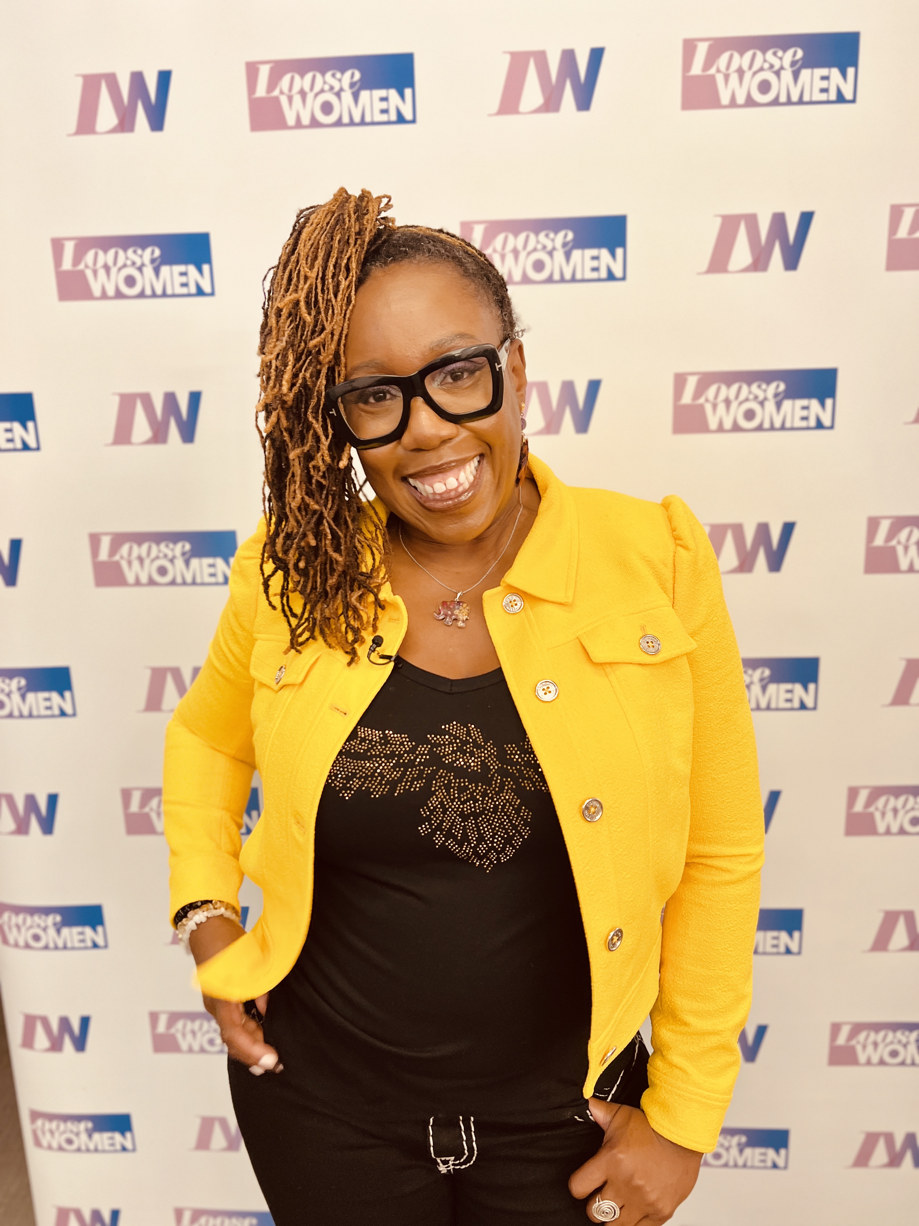 Chizzy Akudolu in Loose Women (1999)