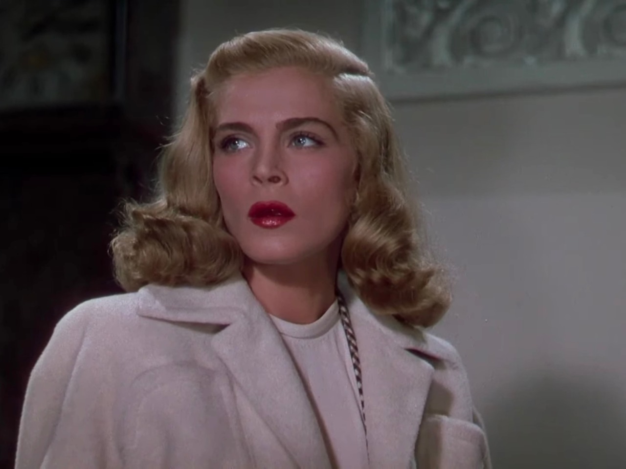 Lizabeth Scott in Desert Fury (1947)