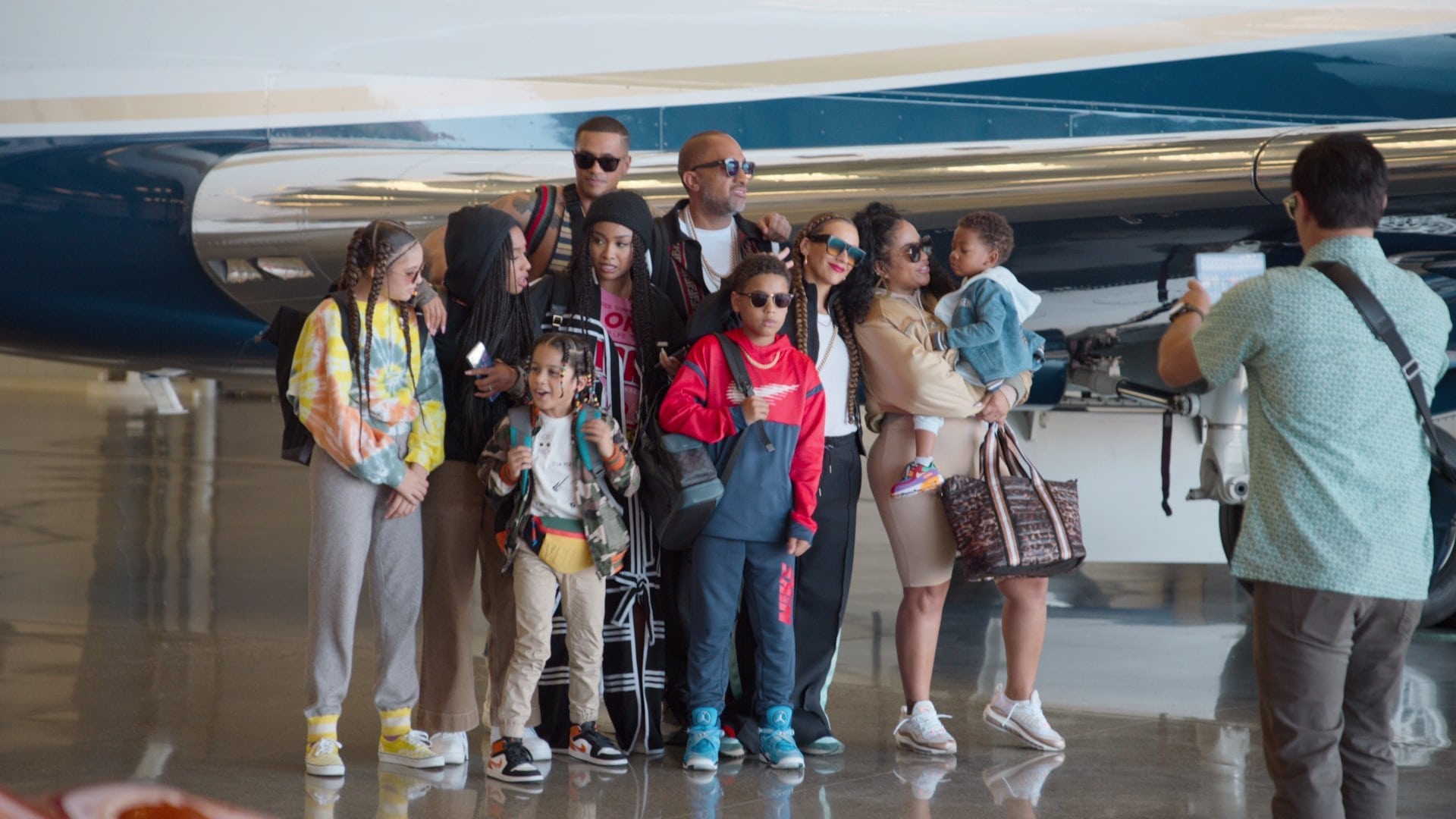 Rashida Jones, Richard Whitney Gardenhire Jr., Kenya Barris, Doug Hall, Genneya Walton, Scarlet Spencer, Iman Benson, Ravi Cabot-Conyers, and Justin Claiborne in #BlackAF (2020)