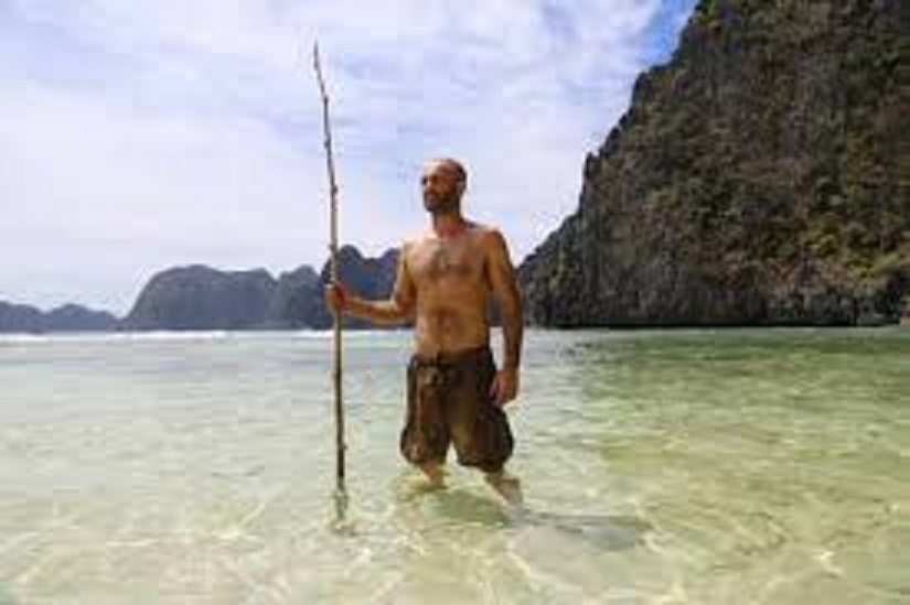 Ed Stafford in Naked Castaway (2013)