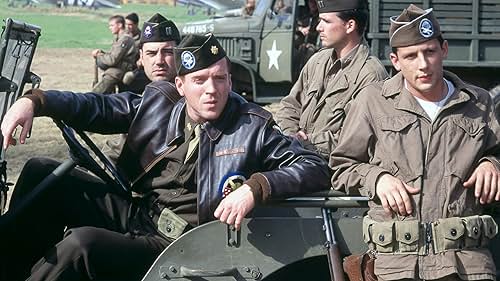 Damian Lewis, Ron Livingston, Ross McCall, and Matthew Settle in Band of Brothers (2001)