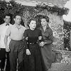 Anne Baxter, Faith Brook, Alexander Knox, Alan Tilvern, and Richard Todd in Chase a Crooked Shadow (1958)