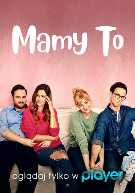 Kasia Koleczek, Szymon Myslakowski, Laura Breszka, and Szymon Roszak in Mamy to (2021)