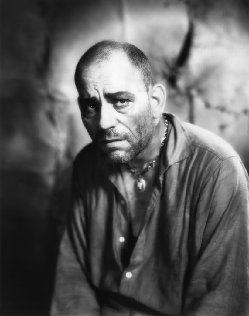 Lon Chaney in West of Zanzibar (1928)