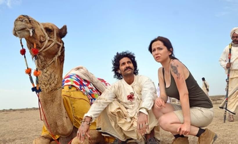 Purab Kohli and Saidah Jules in Jal (2013)