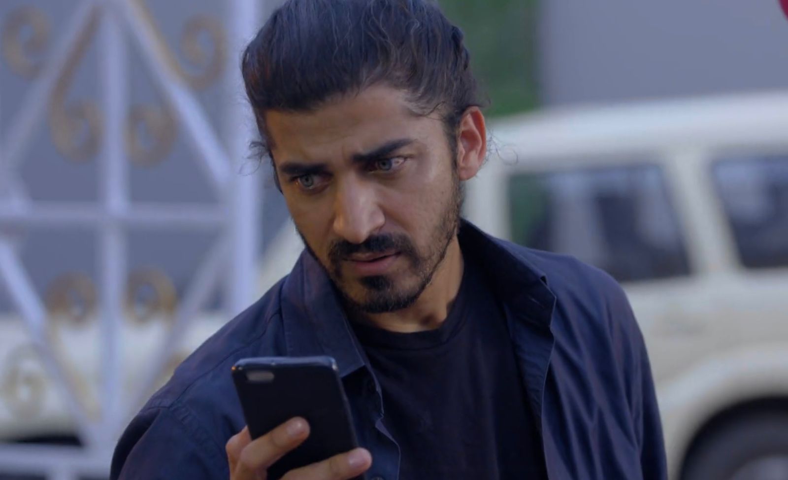 Varun Joshi in Yeh Hai Mohabbatein (2013)